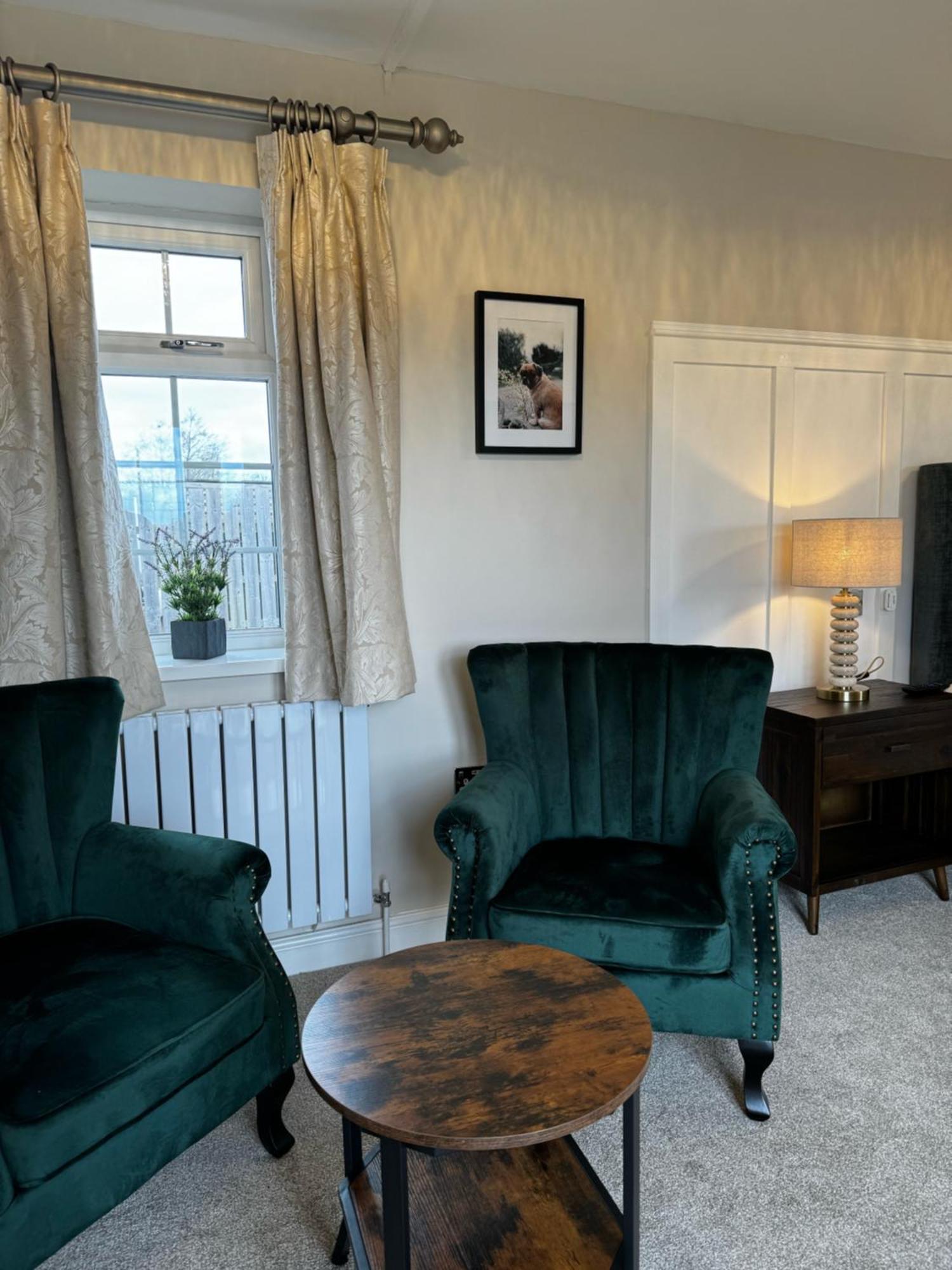 Chequers 3*